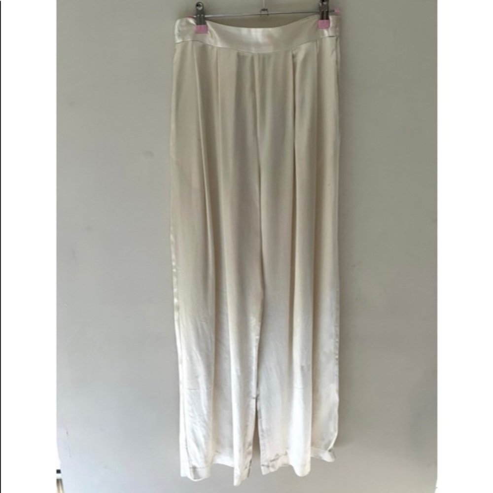 Unworn Ana Christina silk cream wide pants - size 8 - Circa 90’s